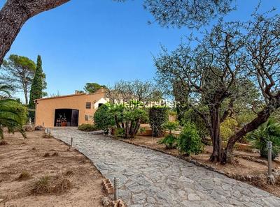 Maison - 142 m² - 6 pièces