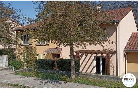 Appartement - 79 m² - 4 pièces