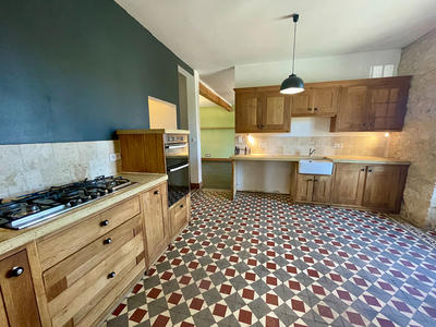 Maison - 150 m² - 7 pièces