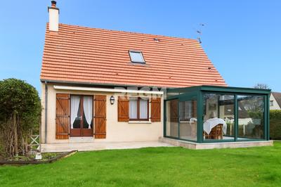 Maison - 104 m² - 6 pièces