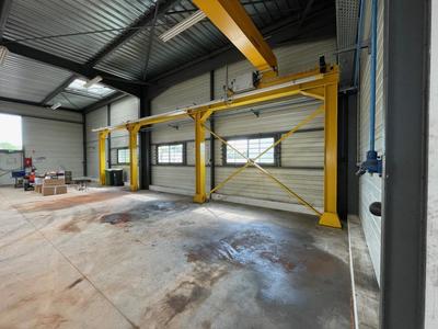 Local d'activité / Entrepôt - 580 m²