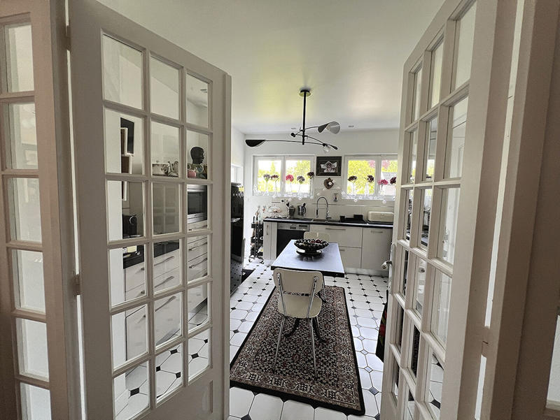 Maison - 200 m² - 7 pièces