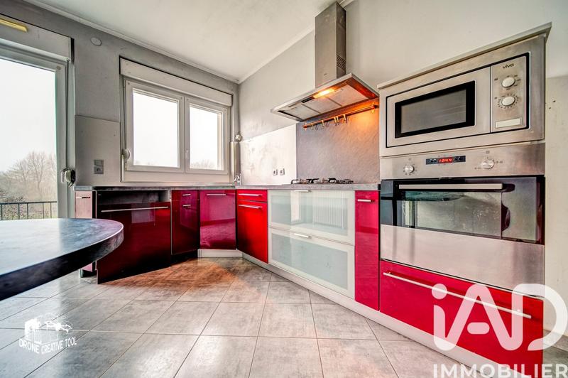 Maison - 97 m² - 5 pièces