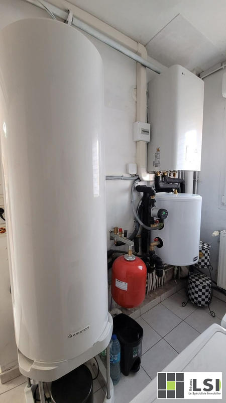 Maison - 122 m² - 9 pièces