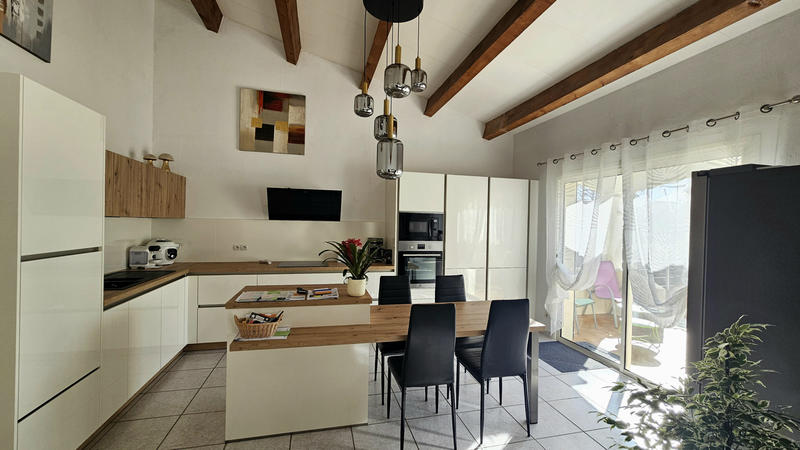 Maison - 155 m² - 7 pièces