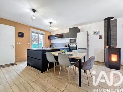 Maison - 100 m² - 6 pièces