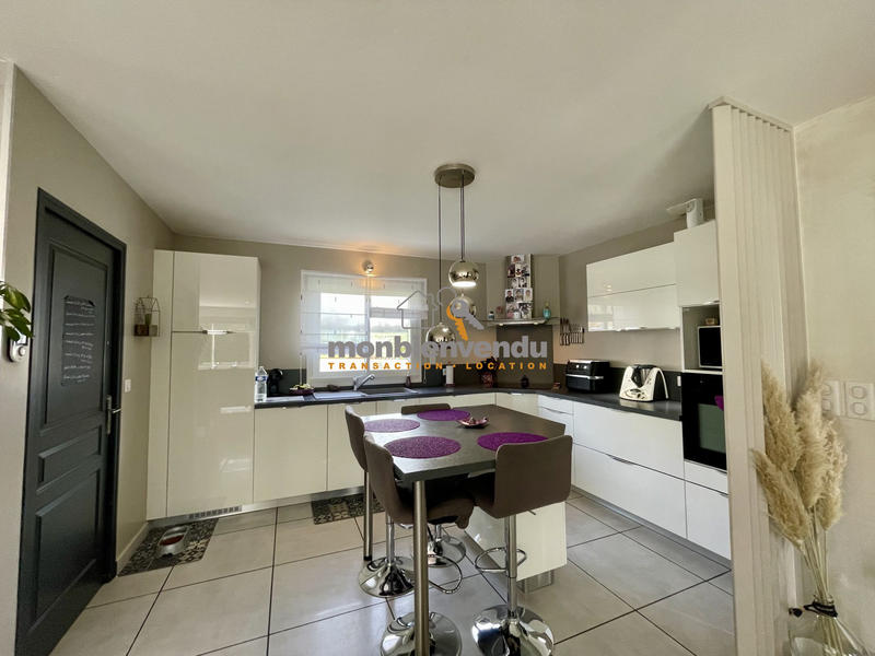 Maison contemporaine - 106 m² - 4 pièces