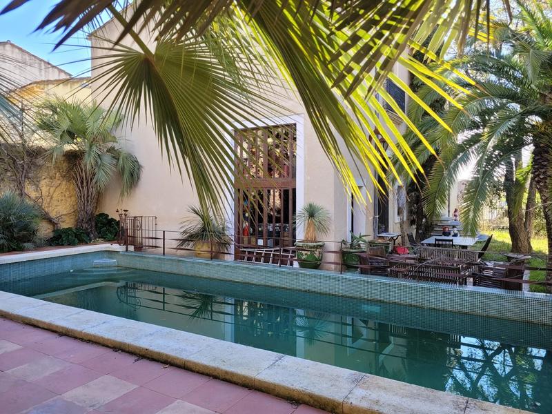 Maison - 259 m² - 9 pièces