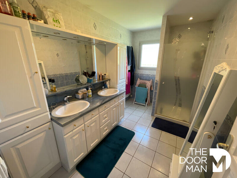 Maison - 165 m² - 5 pièces