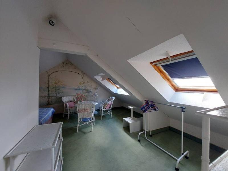 Maison - 84 m² - 6 pièces