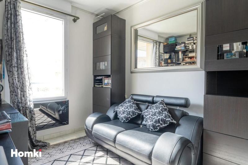 Appartement - 100 m² - 4 pièces