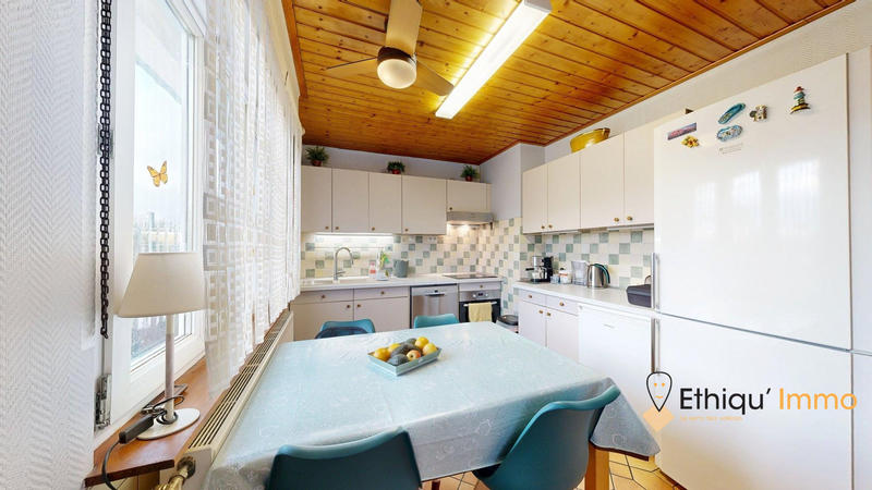 Appartement - 70 m² - 3 pièces