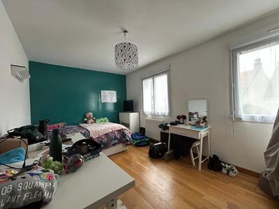 Maison - 125 m² - 6 pièces