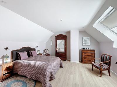 Maison - 157 m² - 5 pièces