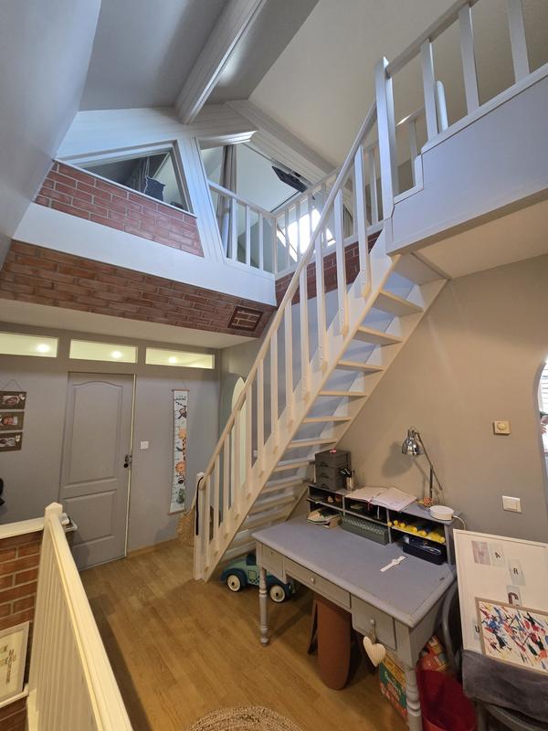 Maison - 98 m² - 5 pièces