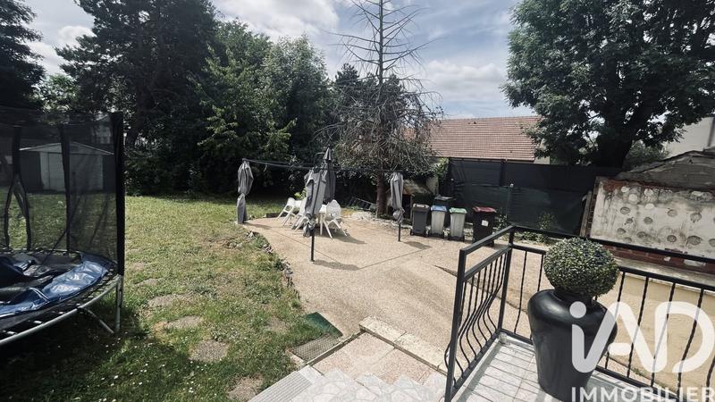 Maison - 110 m² - 5 pièces