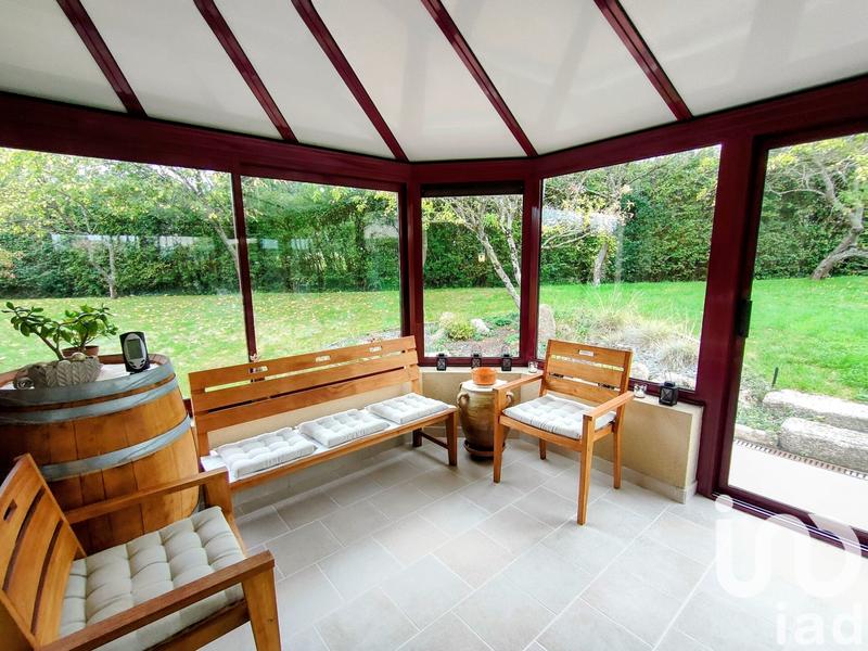 Maison - 145 m² - 9 pièces