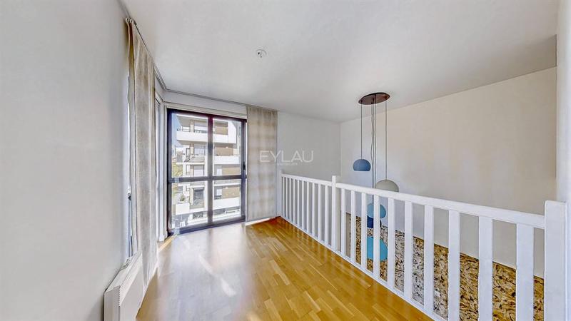 Appartement - 102 m² - 5 pièces