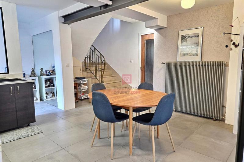 Maison - 126 m² - 7 pièces