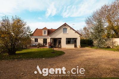 Maison - 184 m² - 7 pièces