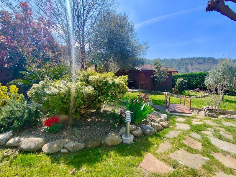 Maison - 98 m² - 3 pièces