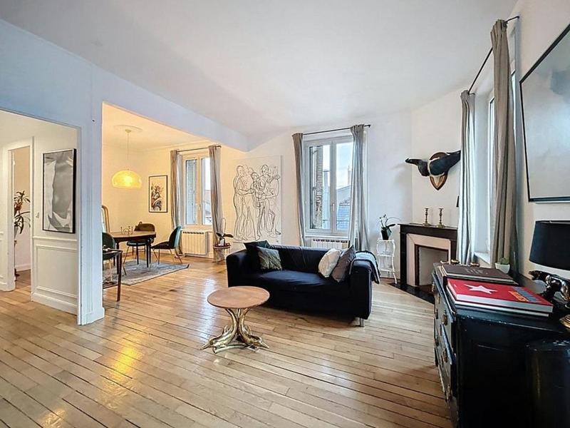 Appartement - 80 m² - 4 pièces