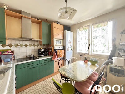 Appartement - 87 m² - 5 pièces