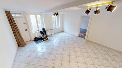 Maison de bourg - 88 m² - 4 pièces