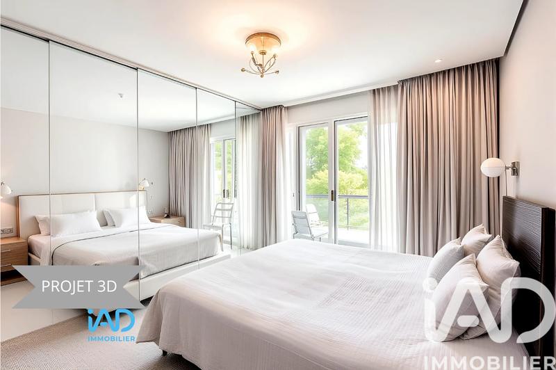 Maison - 220 m² - 7 pièces