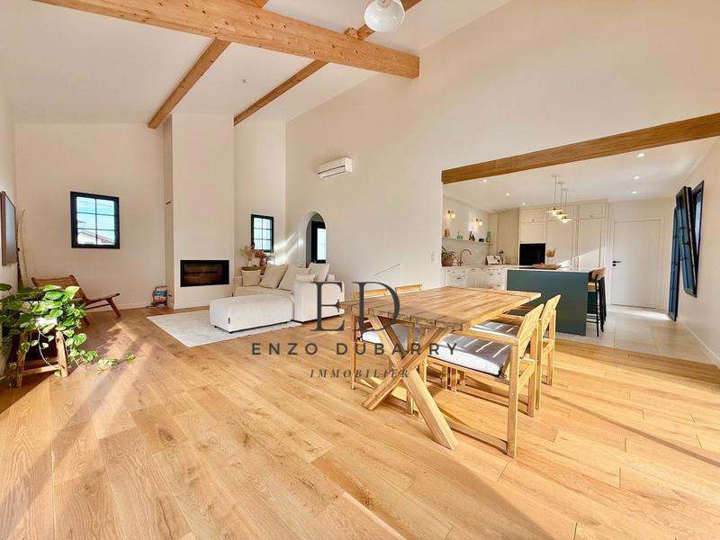 Maison - 145 m² - 5 pièces