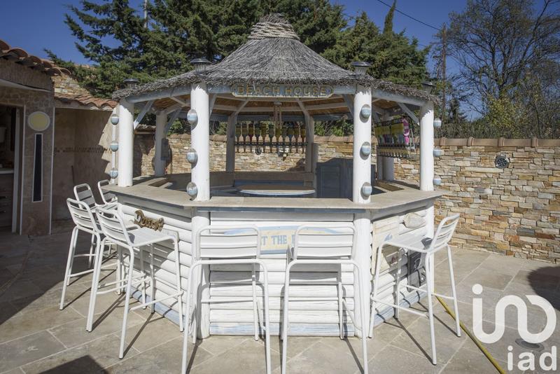 Maison - 226 m² - 8 pièces