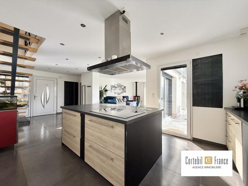 Villa - 133 m² - 5 pièces