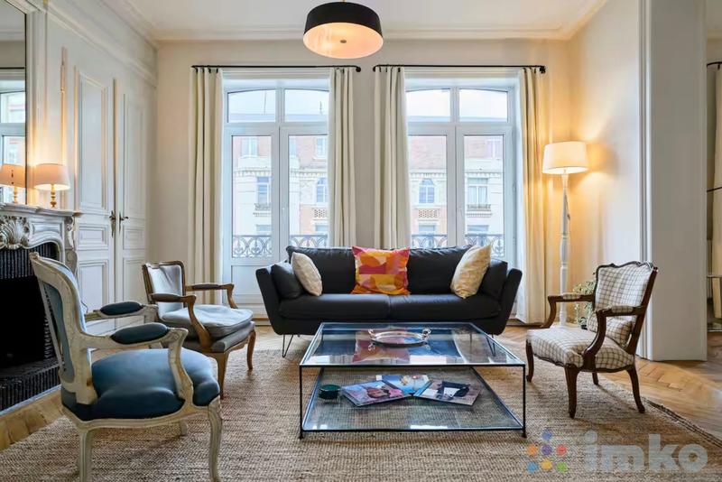 Appartement - 95 m² - 3 pièces