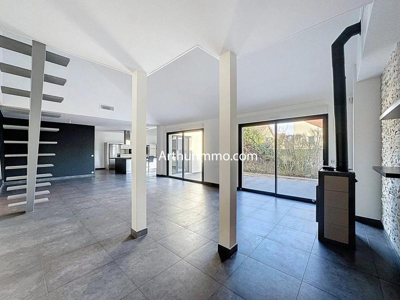 Maison - 186 m² - 6 pièces