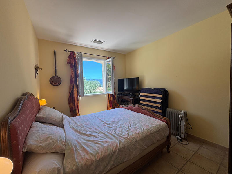 Maison - 184 m² - 6 pièces