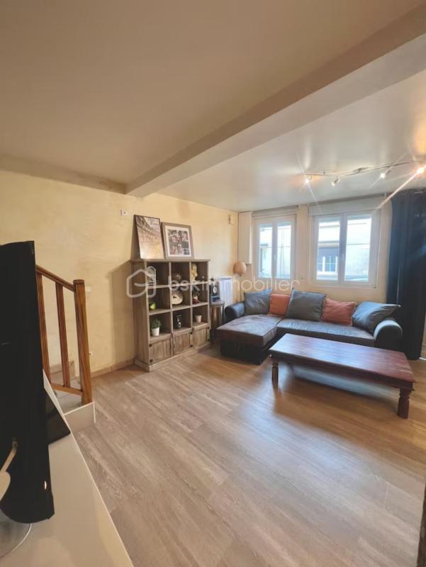 Maison de ville - 65 m² - 4 pièces