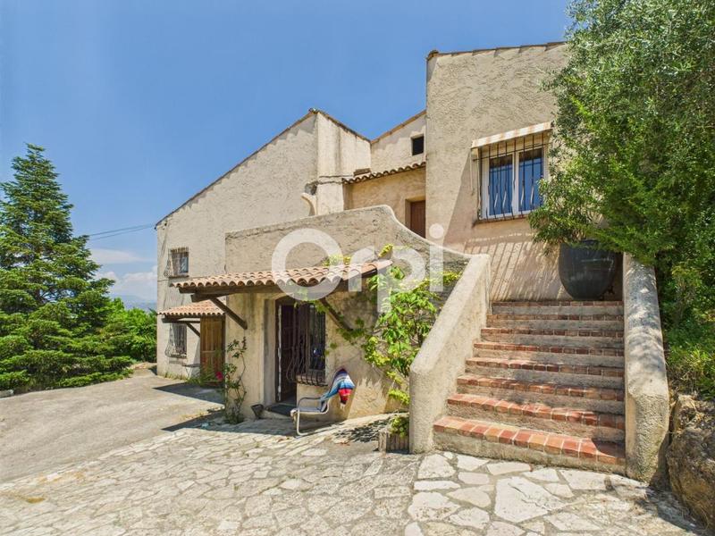 Villa - 280 m² - 8 pièces