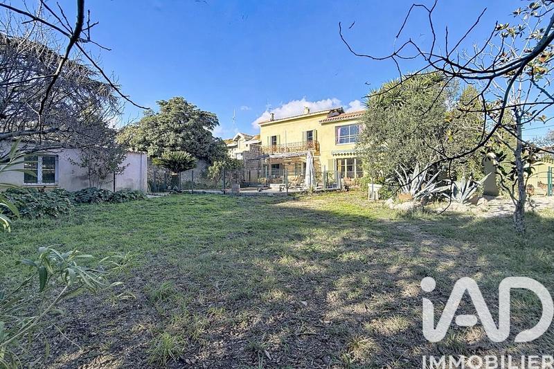 Maison - 182 m² - 5 pièces