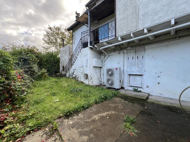 Maison - 141 m² - 4 pièces