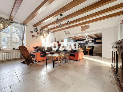 Maison - 215 m² - 8 pièces