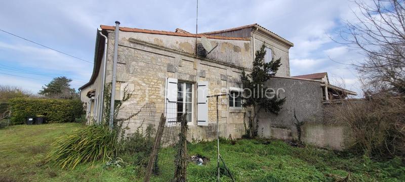 Maison - 99 m² - 3 pièces