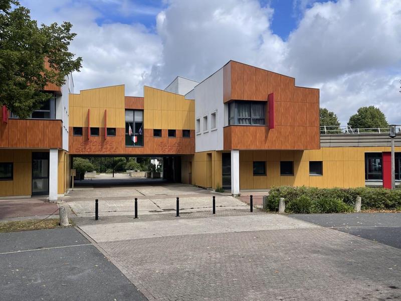 Maison - 135 m² - 7 pièces