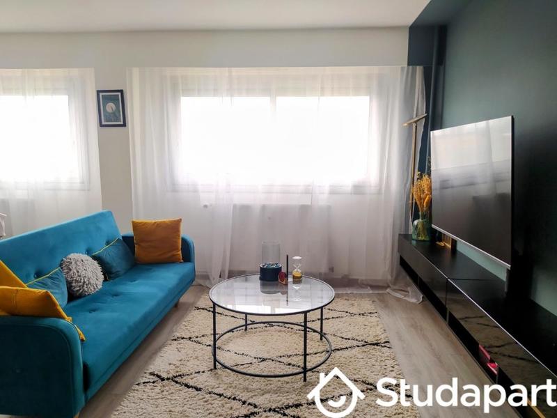 Chambre - 12 m² - 1 pièce