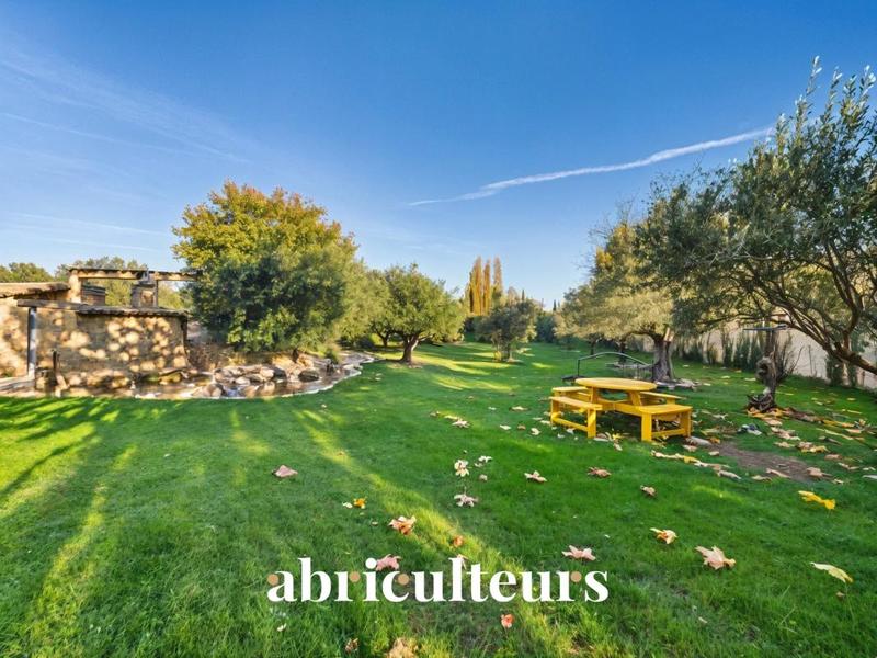 Maison ancienne - 180 m² - 7 pièces