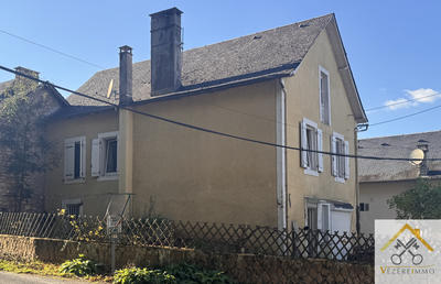 Maison - 122 m² - 4 pièces