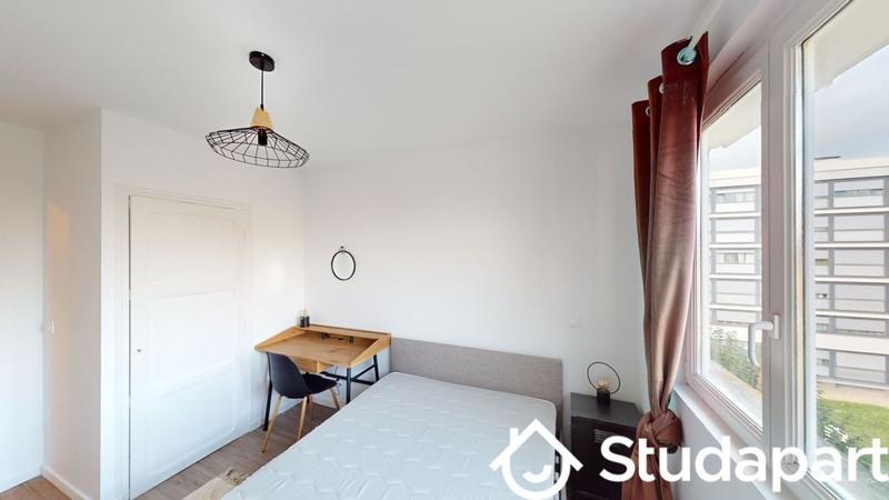 Chambre - 63 m² - 1 pièce