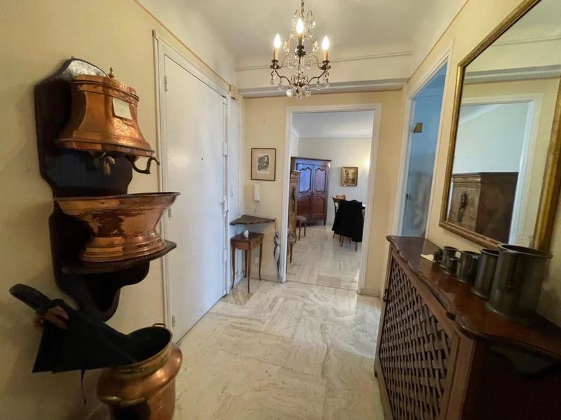 Appartement - 76 m² - 3 pièces