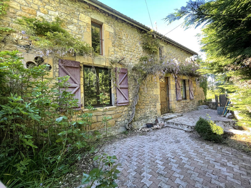 Maison - 170 m² - 8 pièces