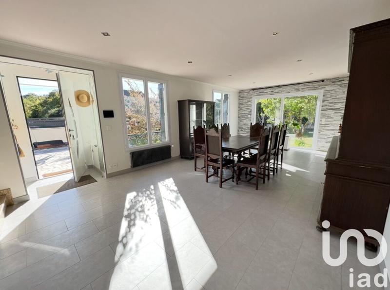 Maison - 165 m² - 7 pièces