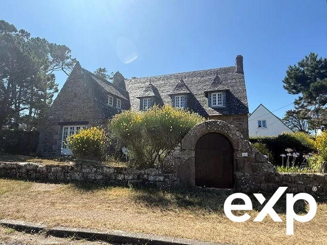 Maison - 134 m² - 8 pièces